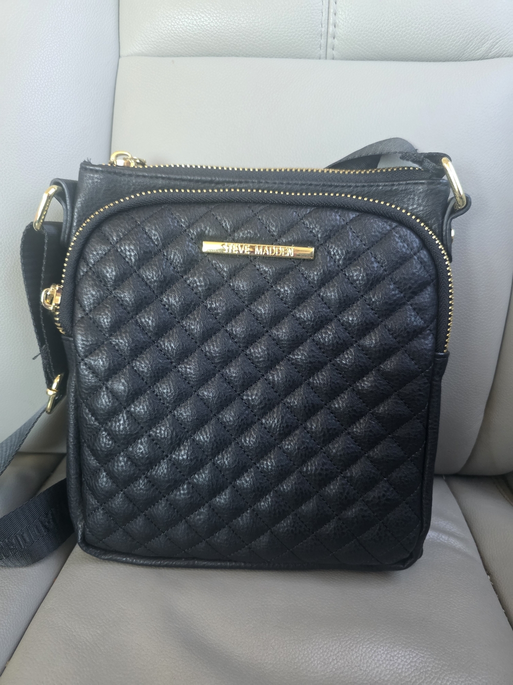 Steve Madden Black Quilted Crossbody Bag